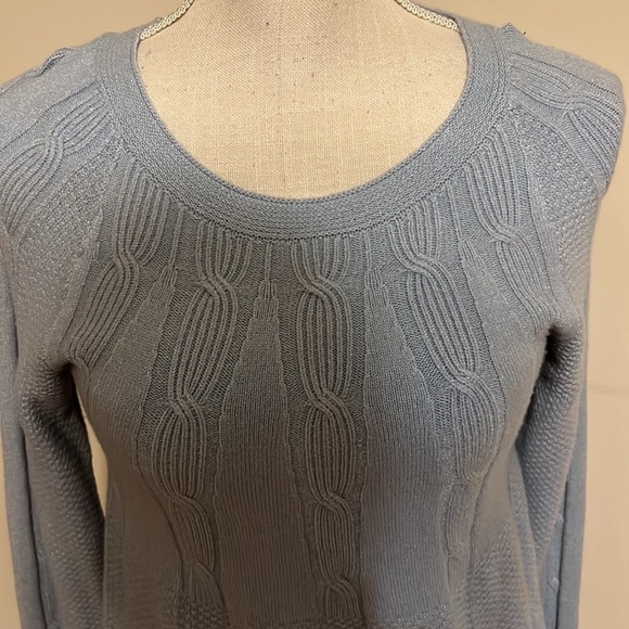 Evolution blue long sleeve sweater, size XS - Picture 2 of 6